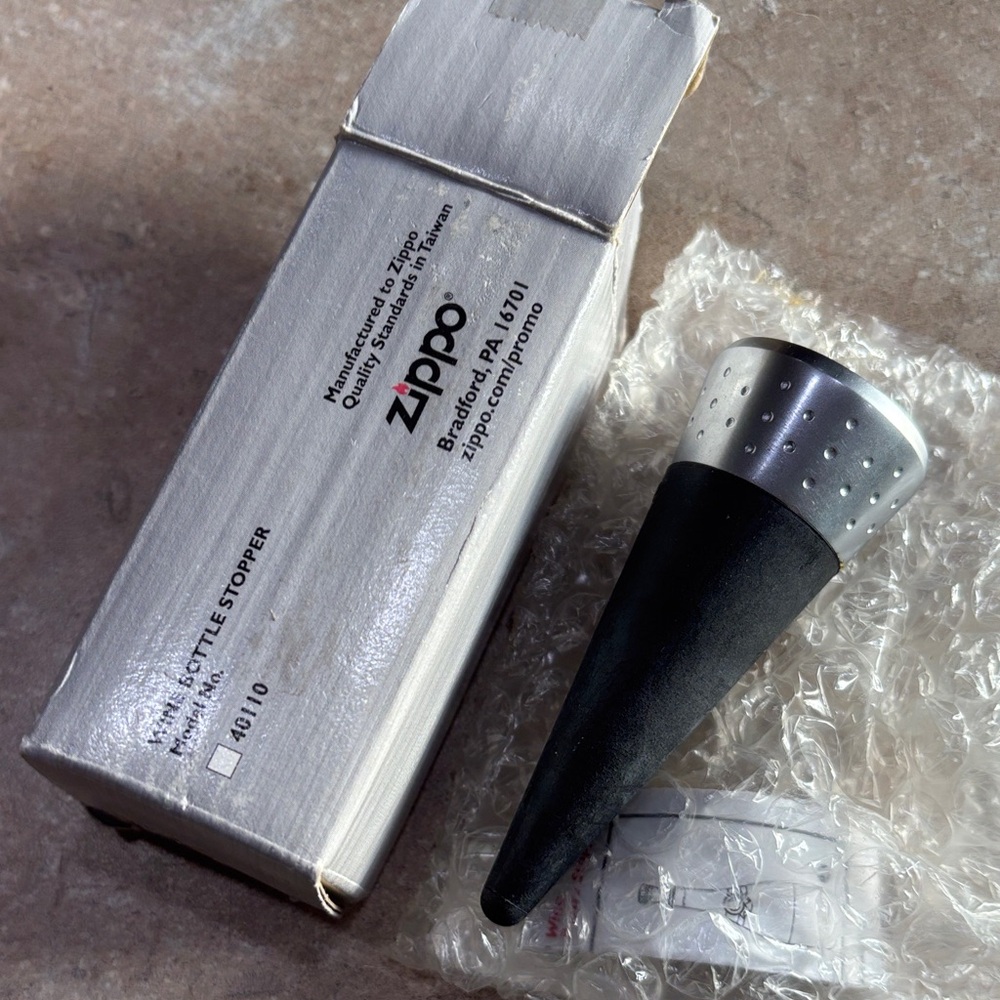 Zippo Black and Silver Wine Bottle Stopper